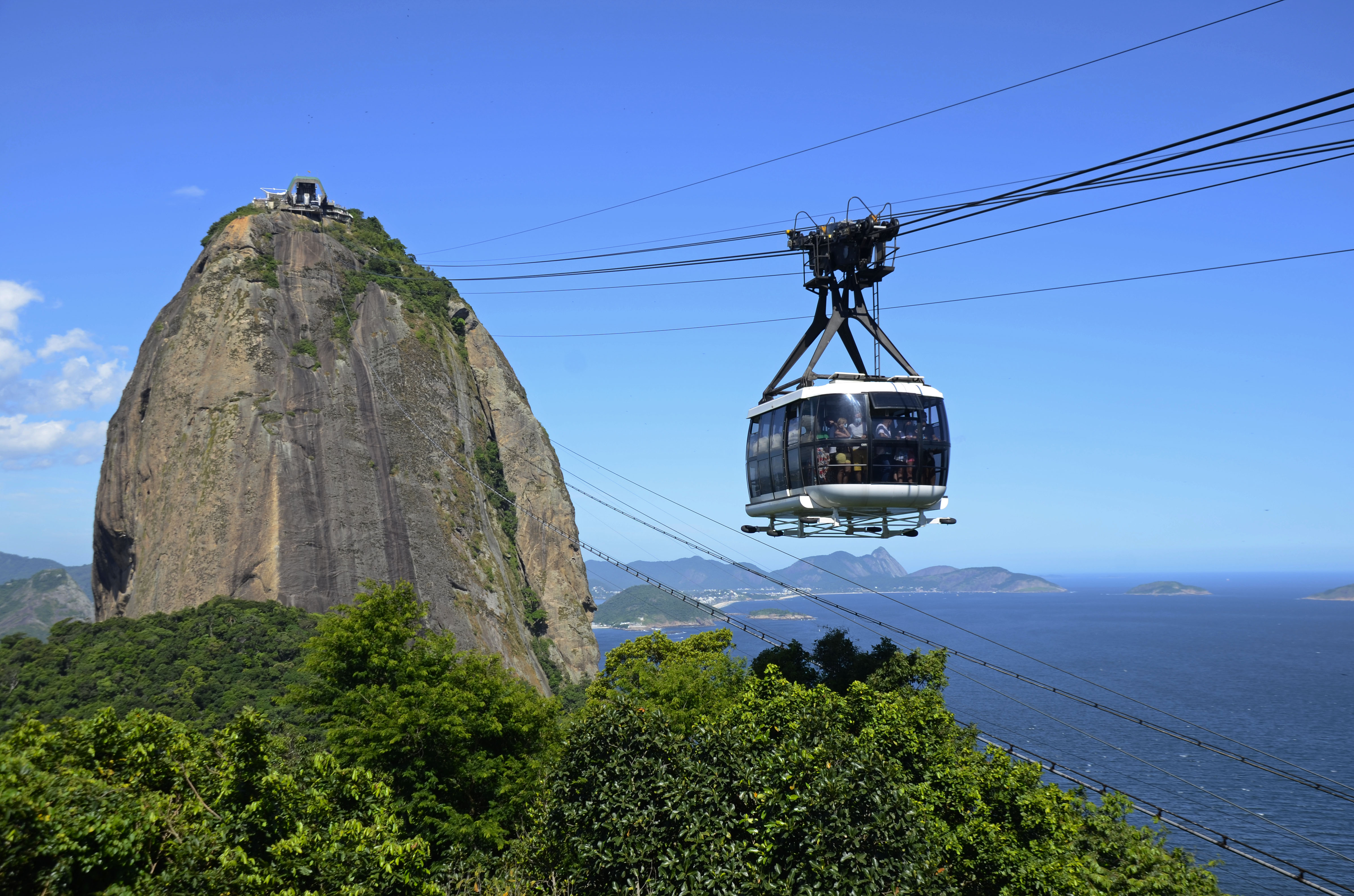 Teleferico Pan de Azucar desde Morro de Urca - Foto Alexandre Macieira Rio CVB